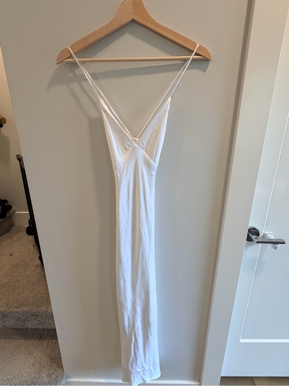 Park & Fifth White Midi Dress - Picture 3 of 15